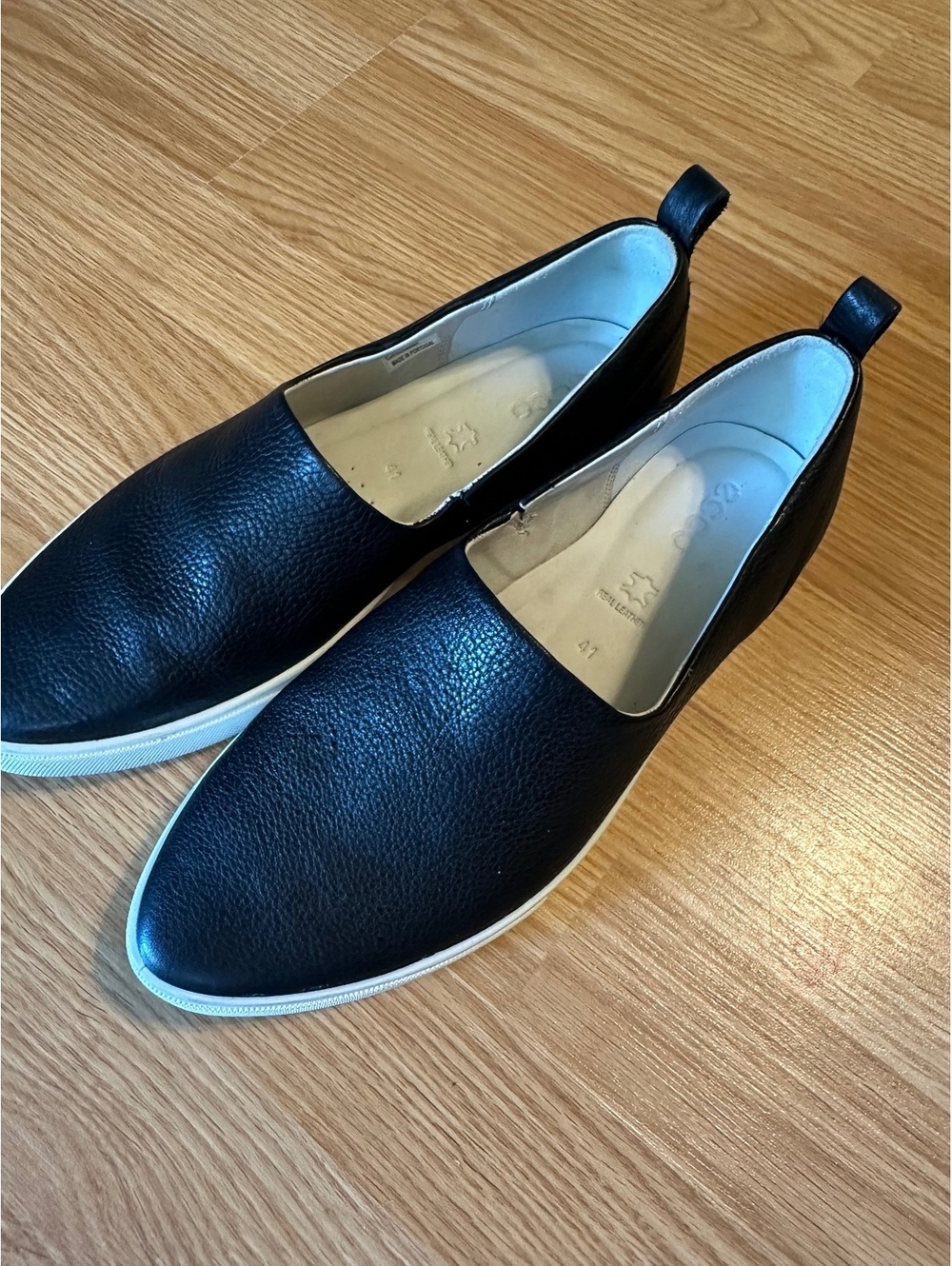 ECCO Women's Black Gillian Slip-On Sneakers Size 10 EU 41